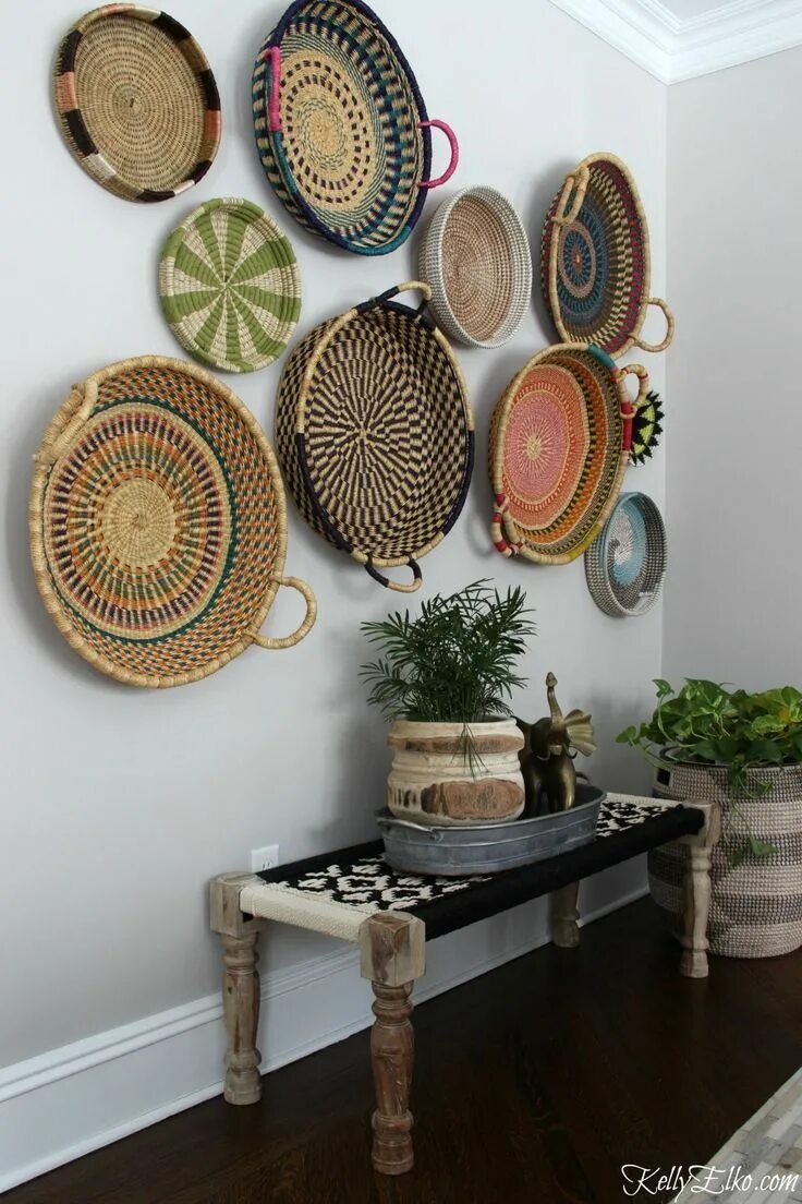 Предметы интерьера стен Colorful Basket Gallery Wall Basket wall decor, African home decor, Baskets on w