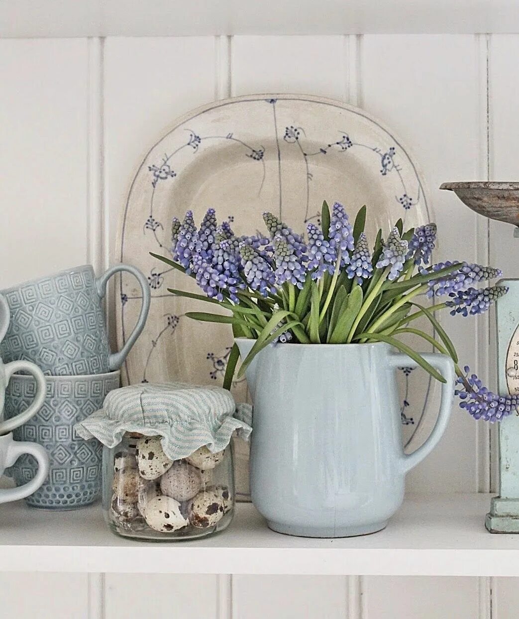 Предметы интерьера в стиле прованс Pin on Blue and Purple Cottage Decor, Spring decor, Design