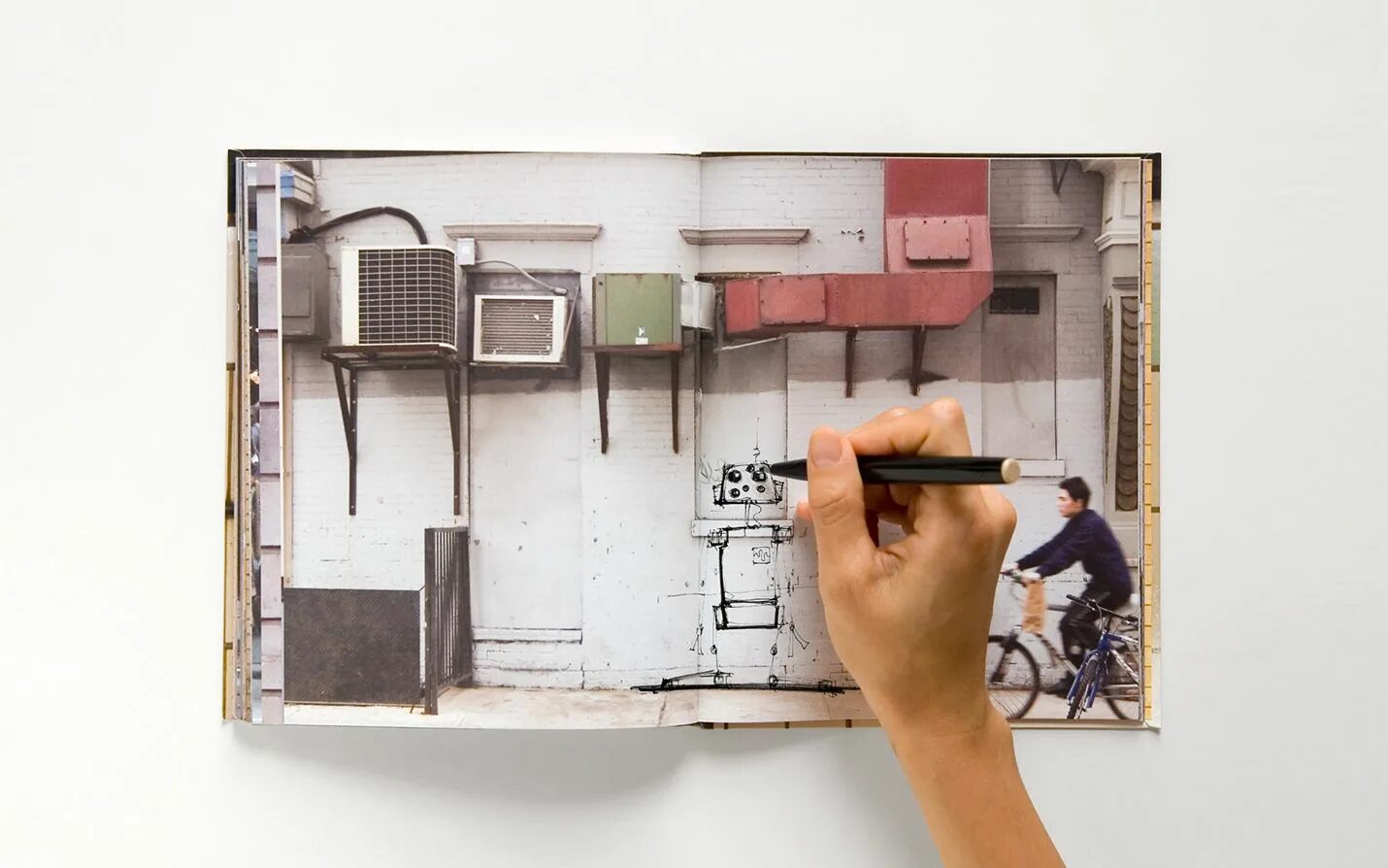 Предметы на дизайнера интерьера после 11 Walls Notebook Street art, Graffiti artist, Sketch book