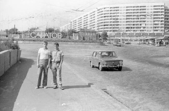 Предмостовая площадь саратов фото Улица Антонова-Саратовского Page 11 Фотографии старого Саратова