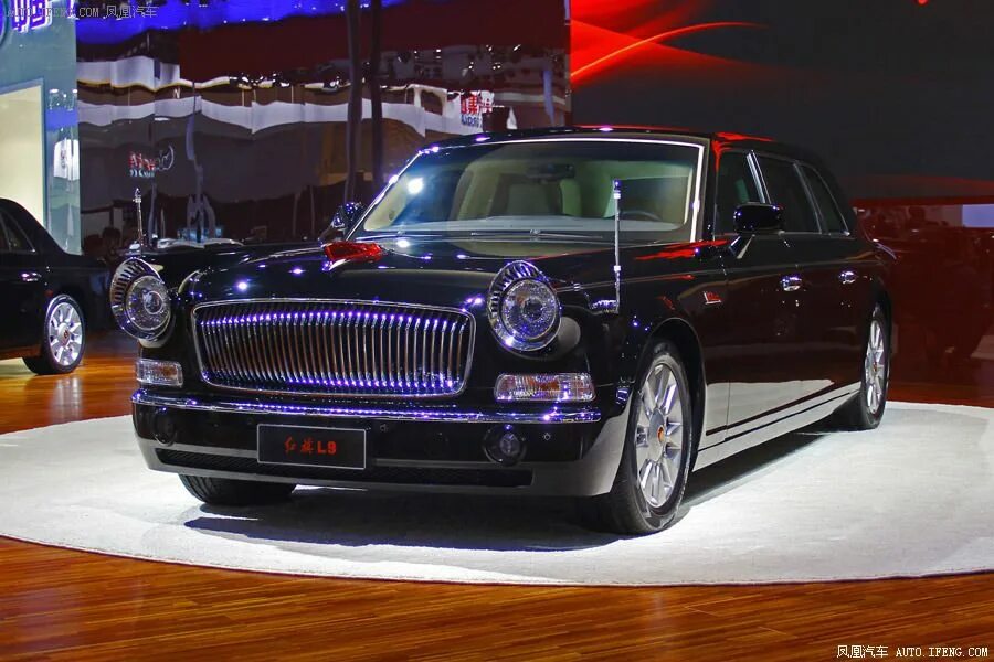 Представительские автомобили фото Shanghai 2013: Hongqi L9 - GTspirit Car photos, Online cars, Dream car garage