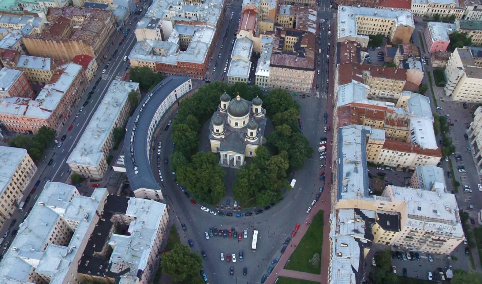 Преображенская площадь санкт петербург фото Спасо-Преображенский собор освятили 265 лет назад Телеканал Санкт-Петербург