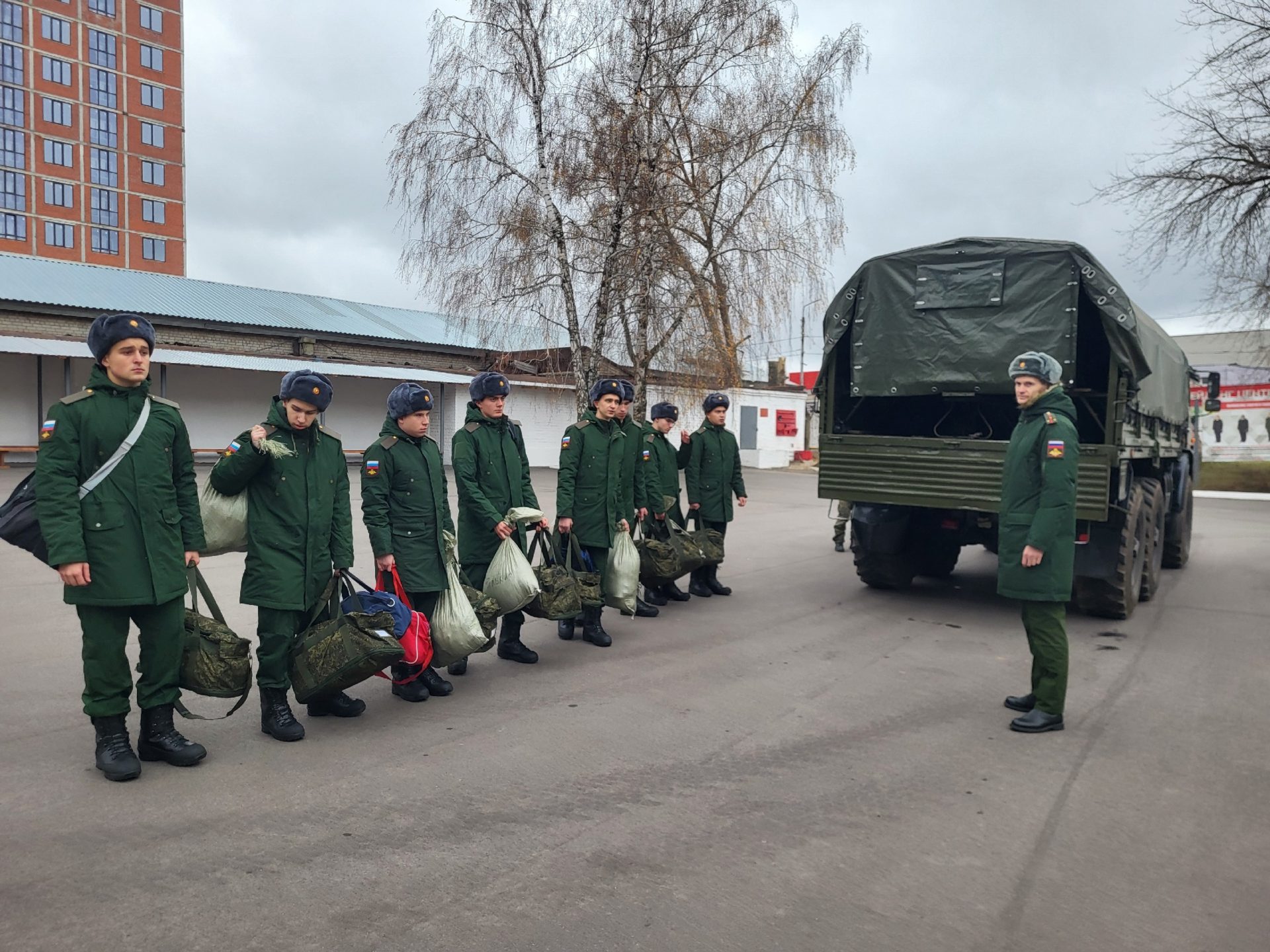 Преображенский полк фото 2024 срочники рязань Рязанские призывники пополнили ряды военнослужащих Балтийского флота Рязанские в