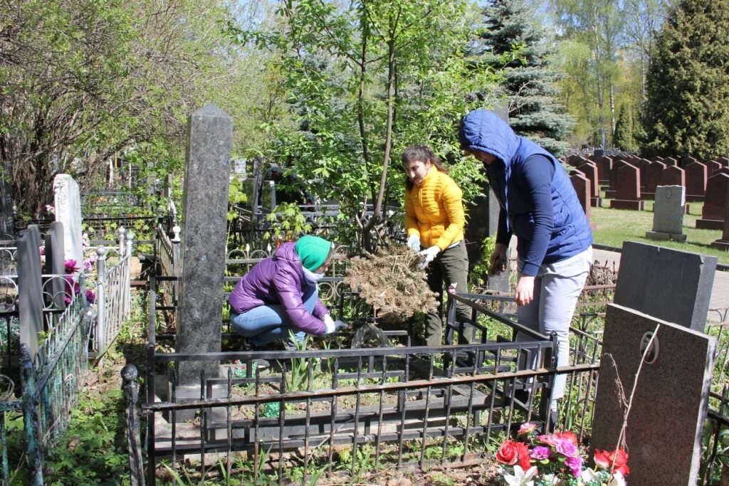 Преображенское кладбище челябинск фото Мемориальная акция на Преображенском кладбище