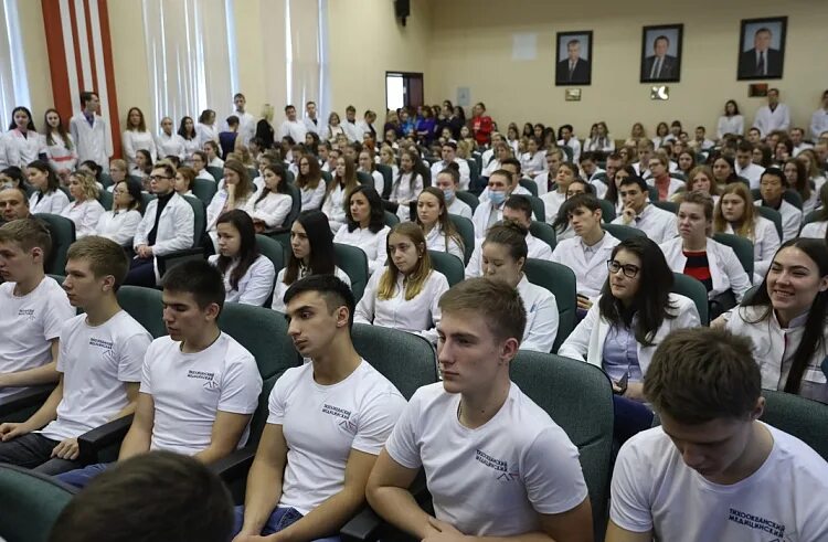 Преподаватели тгму владивосток фото Олег Кожемяко: Государственную поддержку молодым специалистам-медикам обеспечим