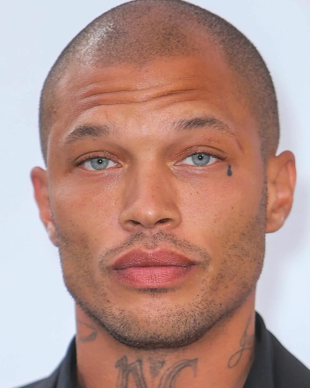 Преступники мира фото Pin by Ralph'Angel on Jeremy Meeks Black men beard styles, Beard styles for men,