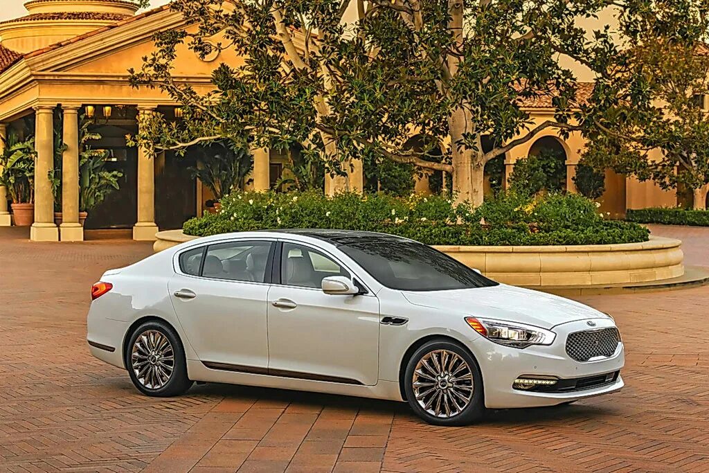 Президент авто киа фото Review: 2015 Kia K900 - Logical Progression - eBay Motors Blog