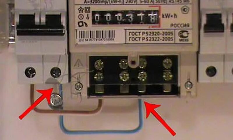 При подключении счетчика искрит провод Подключение однофазного электросчетчика: схемы и способы