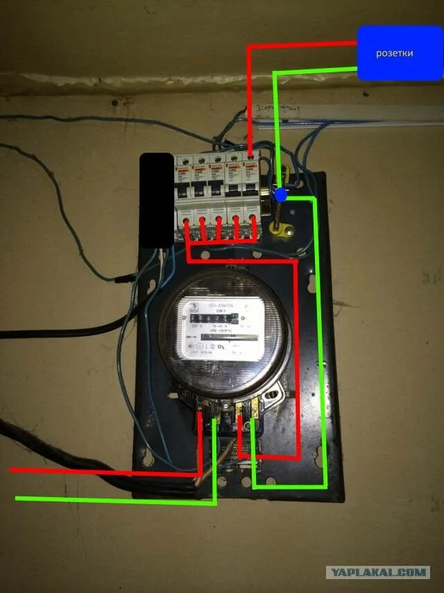 При подключении счетчика искрит провод Подключить один провод с пробкам счетчика
