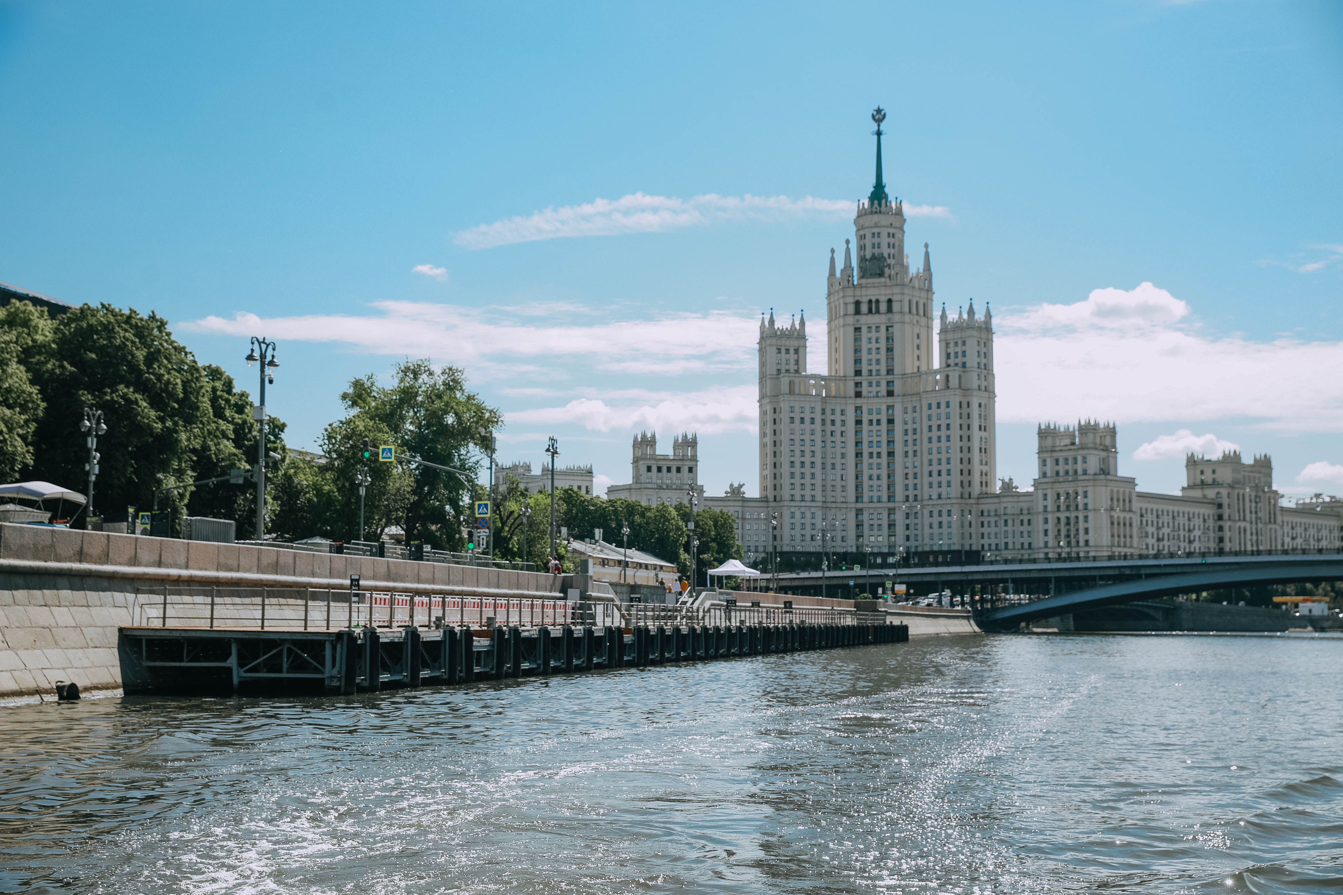 Причал китай город устьинский фото Reviews of Kitay-Gorod / Ustyinskiy Pier, Moscow, Moskvoretskaya Embankment - pa