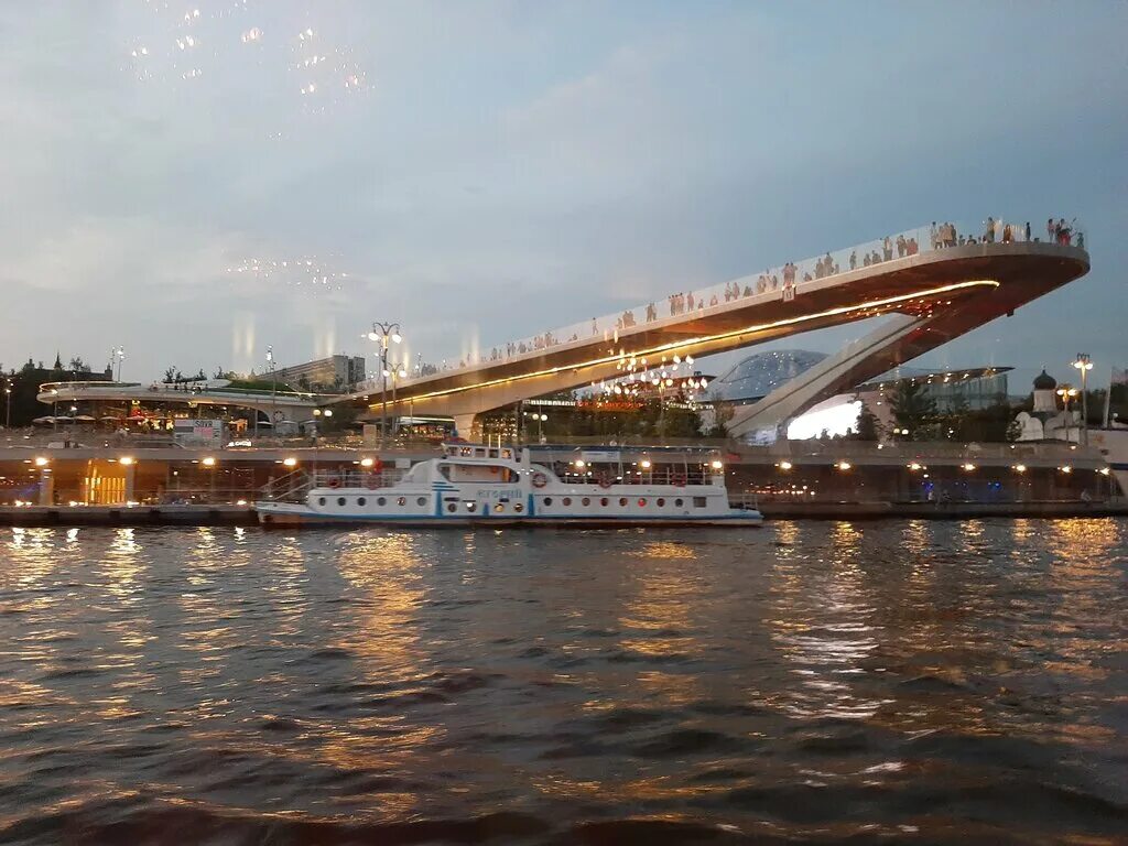 Причал китай город устьинский фото Panorama: Kitay-Gorod / Ustyinskiy Pier, jetty, Moscow, Moskvoretskaya Embankmen