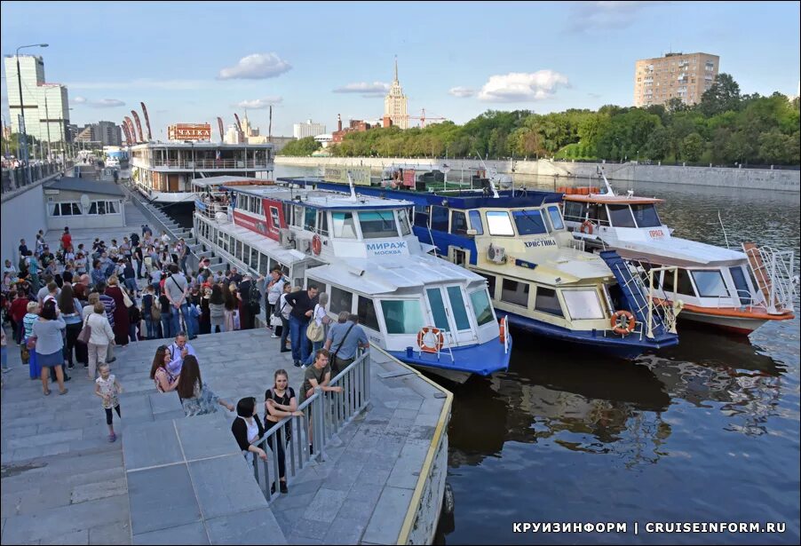 Причал сити экспоцентр фото Причал "Международная выставка" на реке Москве (Москва)