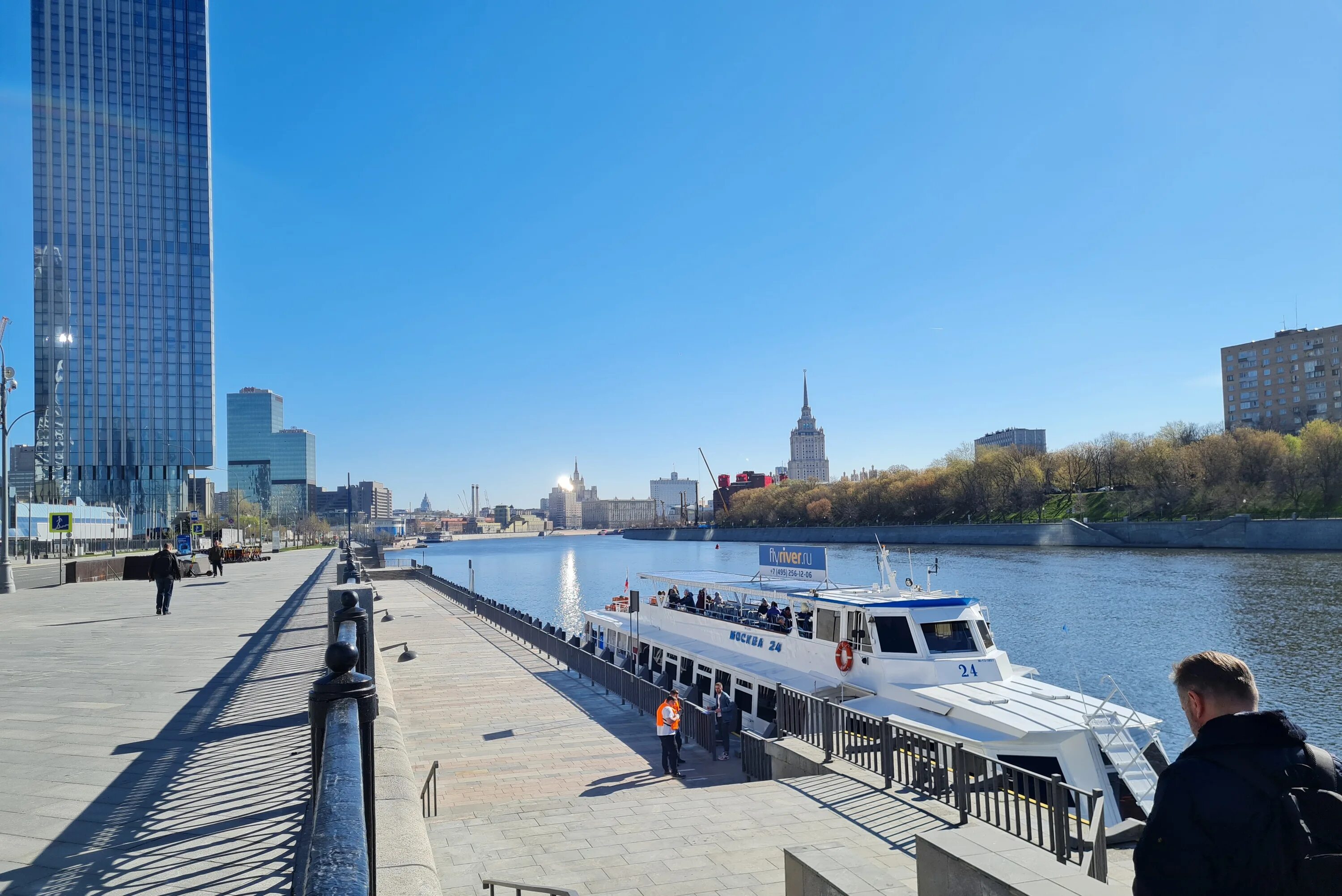 Причал сити экспоцентр фото Круиз в царское село к храму Белый лебедь(теплоходная экскурсия со шлюзованием и