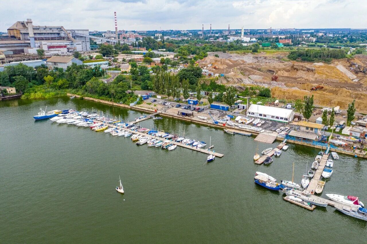 Причал ул чехова 230а таганрог фото Фото: 5 Причал, яхт-клуб, Социалистическая ул., 150Д, Таганрог - Яндекс Карты