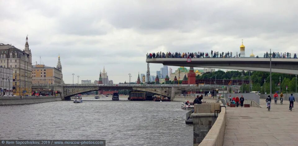 Причал зарядье москва москворецкая набережная фото Фотографии Москвы - Москворецкая набережная и Парящий мост