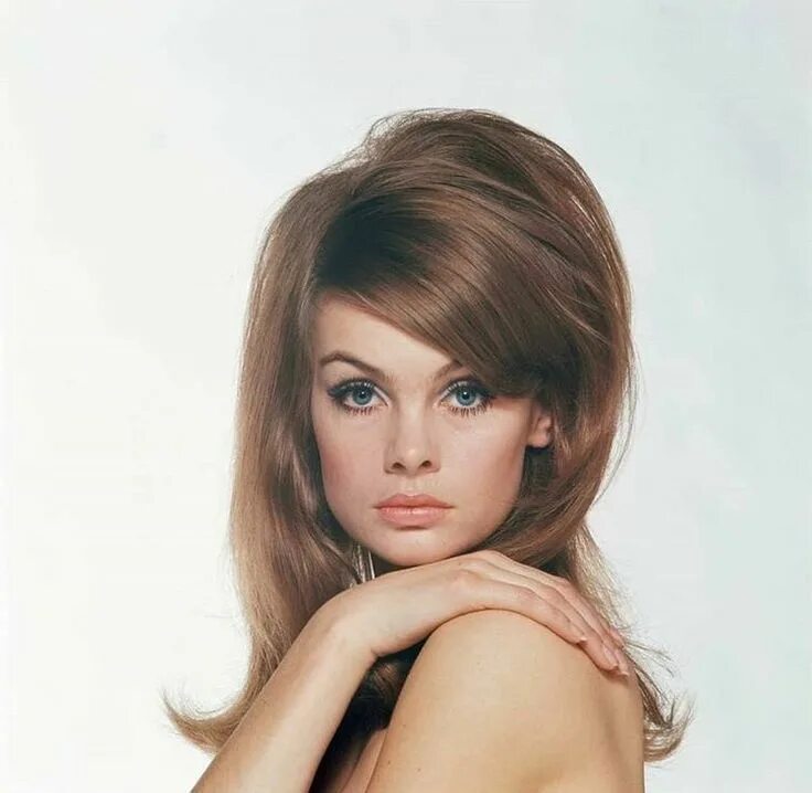 Прическа 00 годов женская Jean Shimpton 60s-peace Mod hair, 60s hair, Womens hairstyles