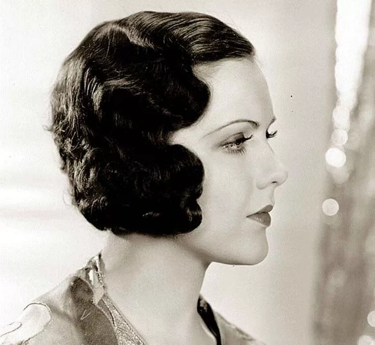 Прическа 1920 х годов 1930s Hairstyle - A Smart Coiffure for Summer 1931 Vintage hairstyles, Hollywood