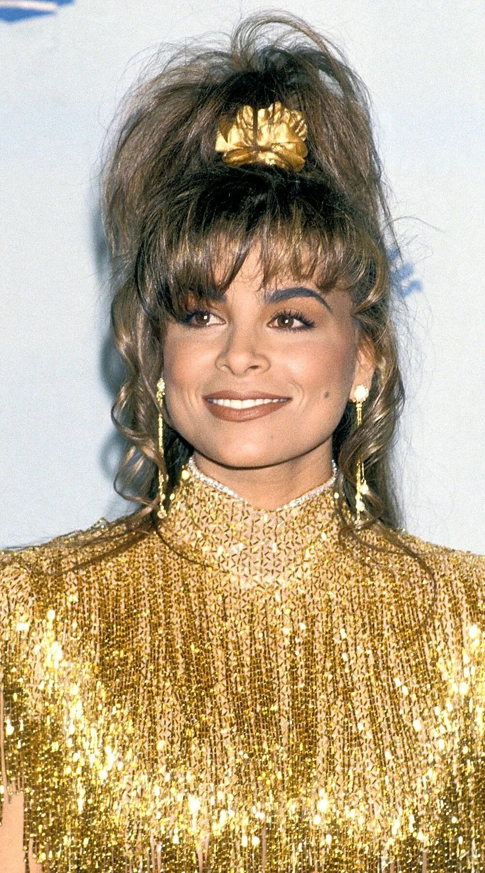 Прическа 1990 х годов Pin on Paula Abdul Paula abdul, Light brown hair, Paula