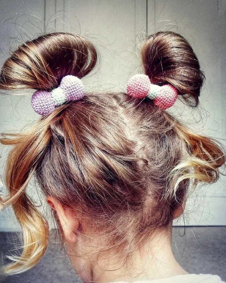 Прическа 2 хвостика для девочек Hair Buns... Yum Yum from Yollie Jolly Bun hairstyles, Baby hairstyles, Toddler 