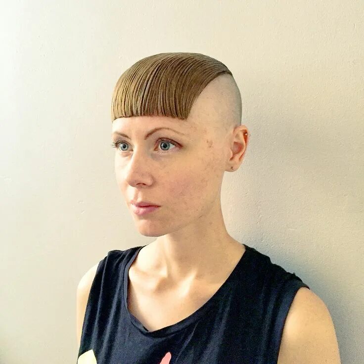 Прическа 24 года женская Pin on Laterales afeitados Half shaved hair, Shaved side hairstyles, Super short