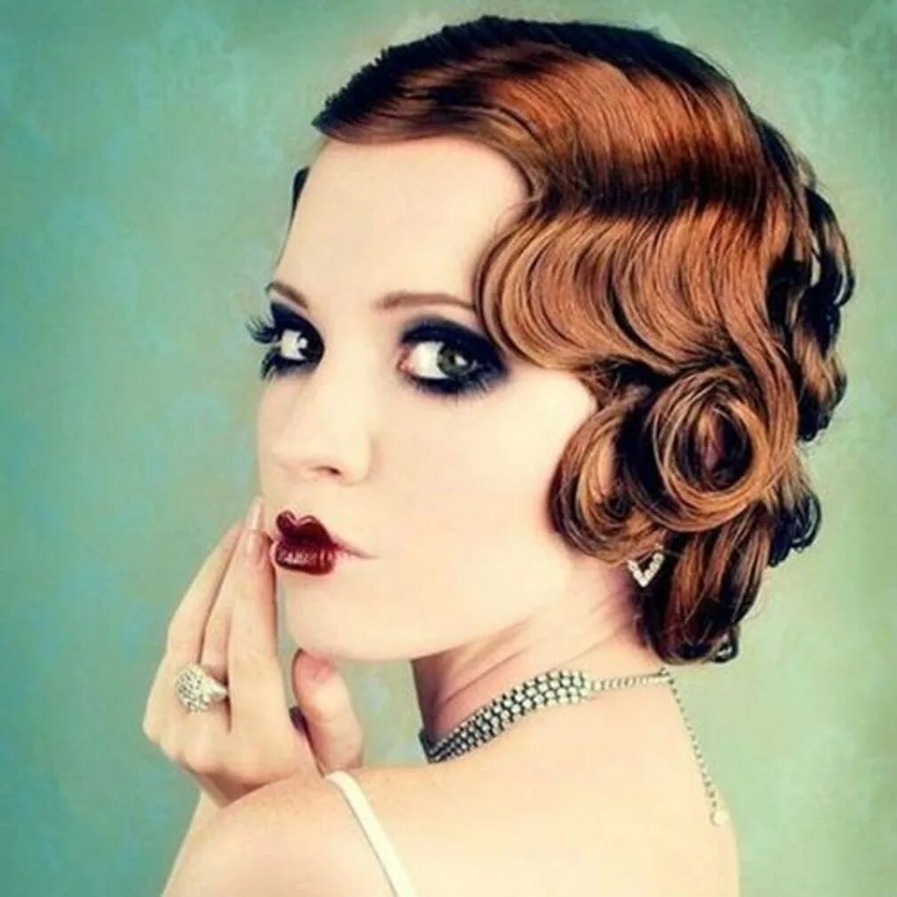 Прическа 30 годов 20 века Coiffure années 20 : 15 modèles rétro Flapper hair, 1920s makeup, Pin curls