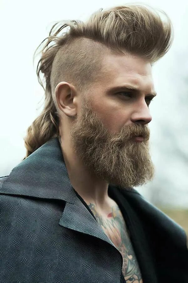 Прическа андеркат длинный The Right Punk Hairstyles For Guys To Suit Your Lifestyle Undercut long hair, Me