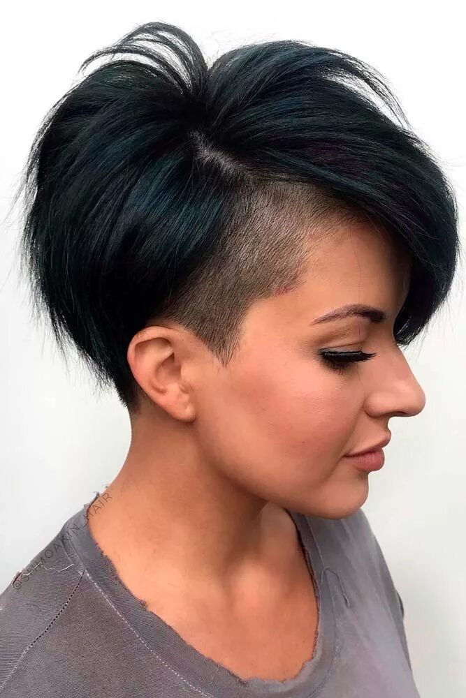 Прическа асимметрия фото Textured Asymmetrical Bob Короткие стрижки для женщин, Прически для тонких волос