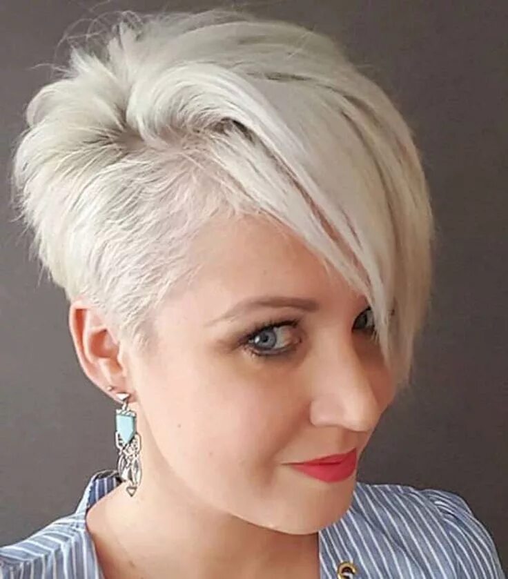 Прическа асимметрия на короткие 50 Short Hairstyles 2018 - 1 Short hair styles, Short hair styles pixie, Short hair