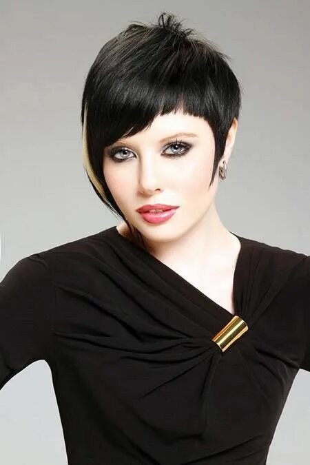 Прическа асимметрия на короткие волосы с челкой #Aszimmetria / #Asymmetry Short hair styles 2014, Short hair color, Top hair sal