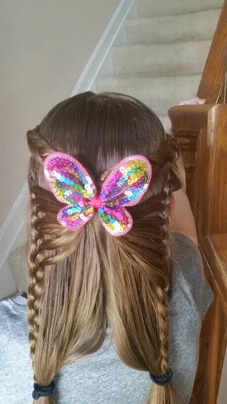 Прическа бабочка на длинные волосы Butterfly hairstyle Butterfly hairstyle, Small girls, Hair styles