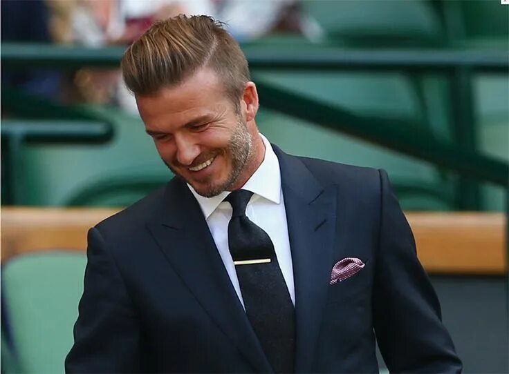 Прическа бекхэма короткая Wimbledon 2015 David Beckham Popular mens hairstyles, Mens hairstyles, David bec