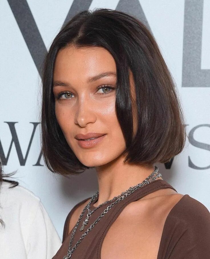 Прическа беллы хадид на короткие волосы Pin on Bella Hadid Bella hadid short hair, Open hairstyles, Short hair wigs