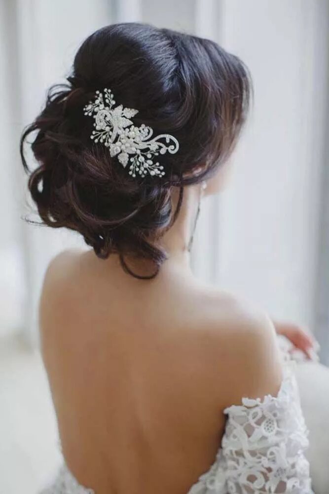 Прическа без фаты фото 30 Amazing Wedding Hairstyles with Headpiece Penteado noiva, Penteado noiva pres