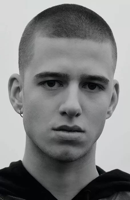 Прическа без по фото Men's Hairstyles Buzz Cut. Photo: Topman. #menshairstyles #menshair #buzzcut Buz