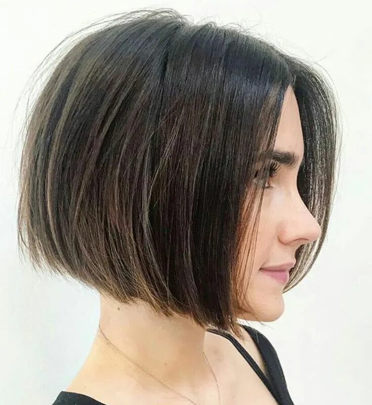 Прическа боб без челки фото Pin on Bobs en lobs zijkant 03 Haircuts for thin fine hair, Summer hairstyles fo