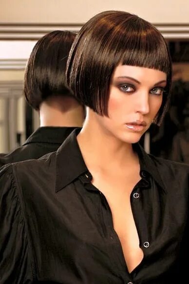 Прическа боб каре короткое с челкой Love me Medium hair styles, Short hair cuts, Short bob hairstyles