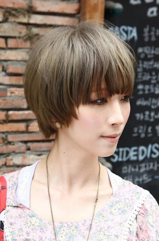 Прическа боб короткая женская с челкой фото Beautiful Bowl-Cut with Retro Fringe - Short Japanese Hairstyle for Girls - Hair