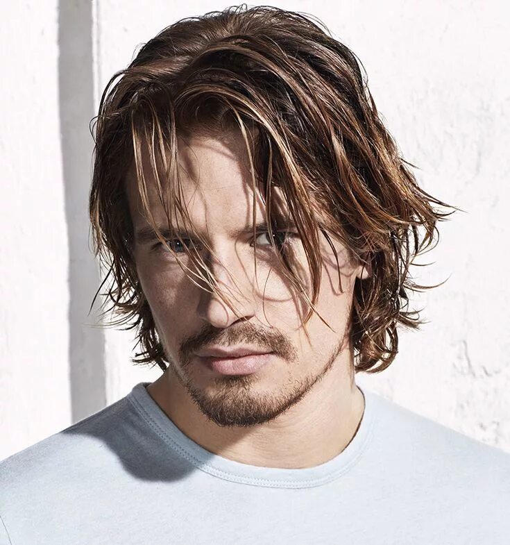 Прическа боб мужская длинная Capelli uomo 2019: tagli e acconciature di tendenza Long hair styles men, Mens h