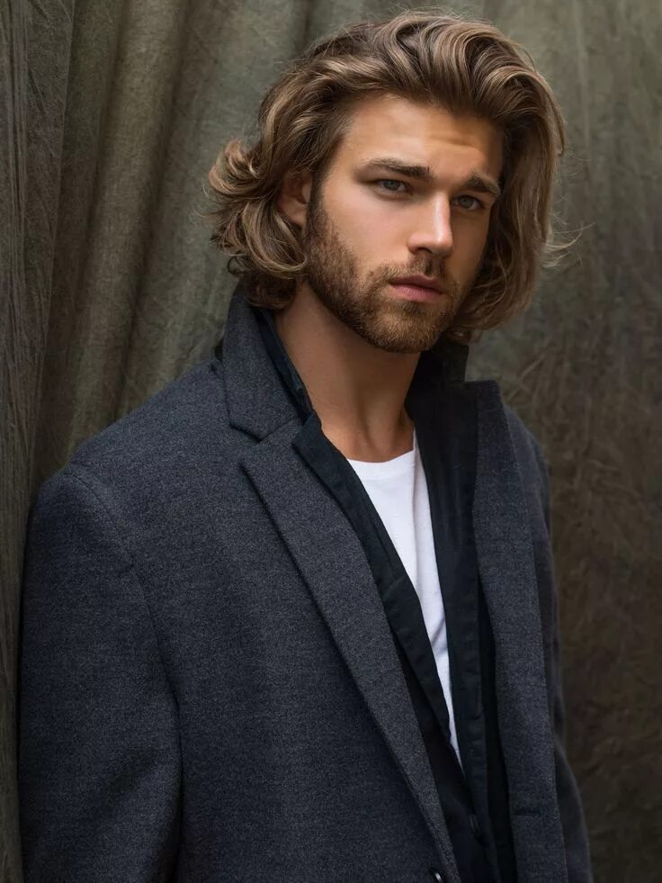 Прическа боб мужская длинная See the latest #hairstyles on our tumblr! It's awsome. Long hair styles men, Men