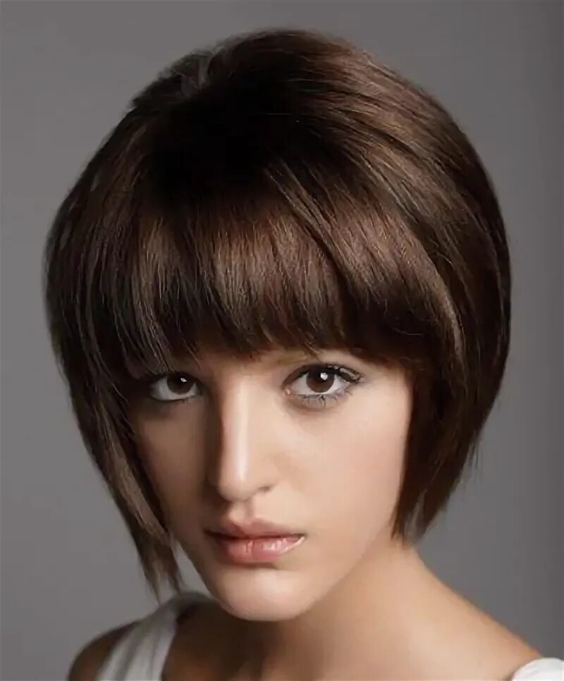 Прическа боб с челкой на средние Image result for short layered bob with bangs for thick hair Short stacked bob h