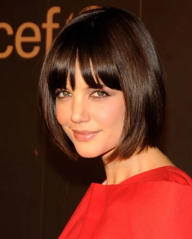 Прическа боб с челкой на средние 23 Timeless Hairstyles That Will Always Look Good Bob hairstyles, Short hair sty