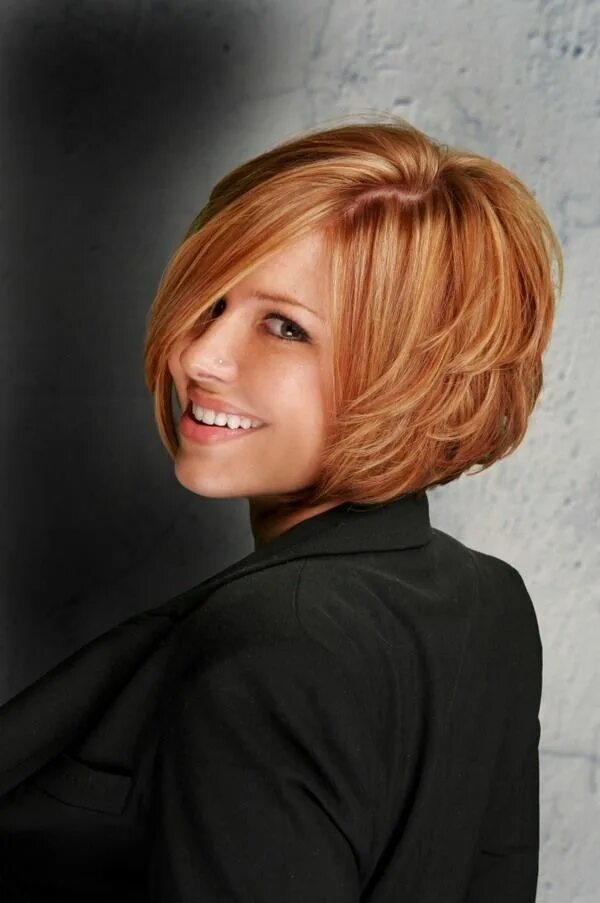 Прическа боб женская для средних волос modern short graduated bob hairstyle #hairstyle #style #short Short layered bob 