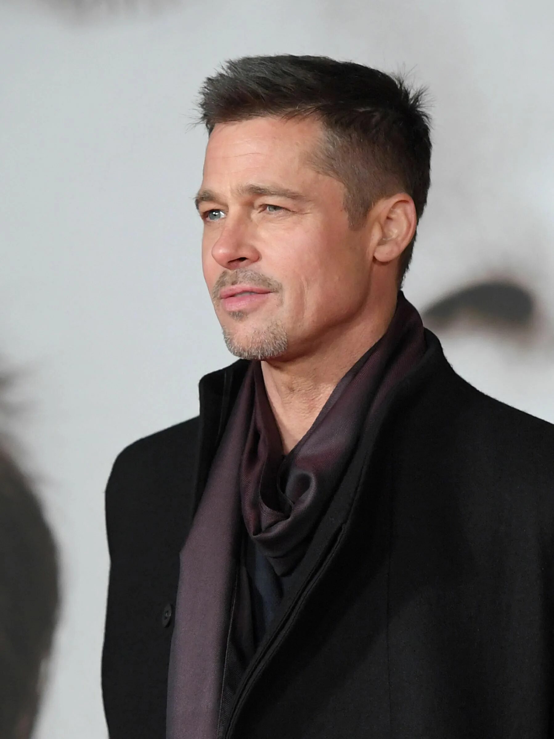 Прическа брэда питта фото Quiz : les célébrités nées sous le signe du Sagittaire Brad pitt, Célébrités, Si