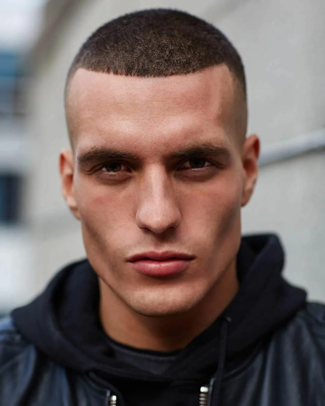 Прическа buzzcut длинная 55 Short Haircuts For Men: The Latest Styles For 2023 Mens haircuts short, Hairc