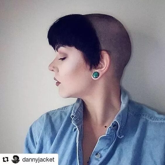 Прическа челси женская Pin by Scissors & clippers happy on - Skinbyrd, Skinhead, Punk, Goth, etc. Girls