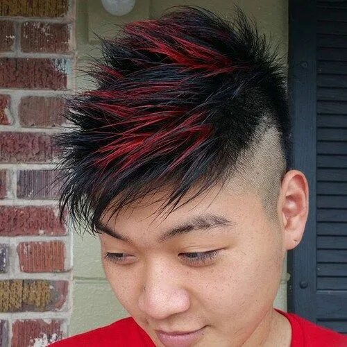 Прическа черно красная короткая spiky Asian men hairstyle with highlights Asian men hairstyle, Mens hairstyles, 