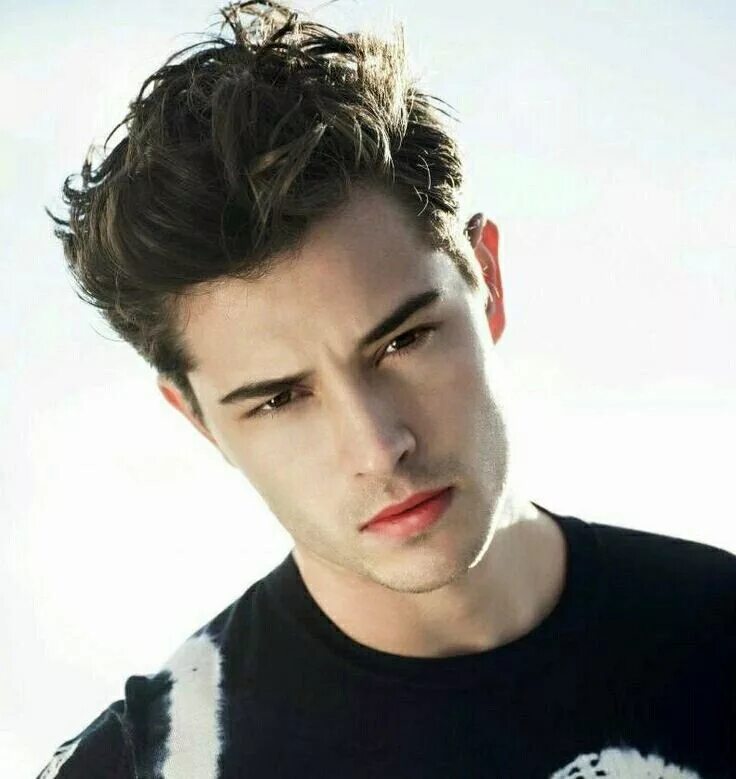 Прическа чико лачовски какая Pin on Francisco lachowski Francisco lachowski, Portrait photography men, Franci