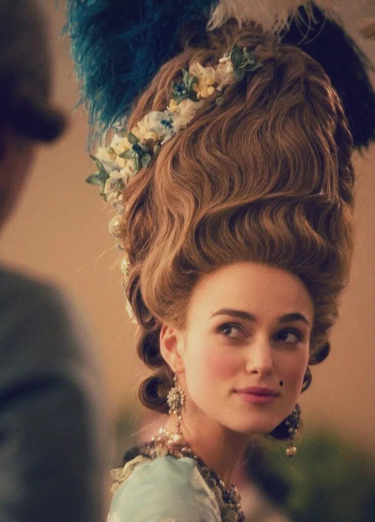 Прическа дамы Keira Knightly as the Duchess of Devonshire Hair styles, Beauty, 18th century ha