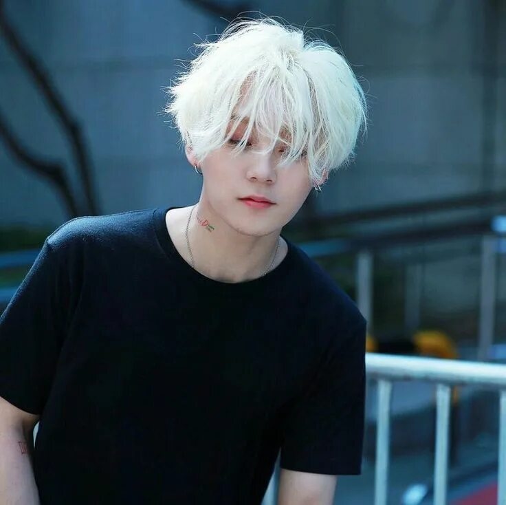 Прическа dead inside мужская Pin on E'Dawn White hair men, Boy with white hair, Boy hairstyles