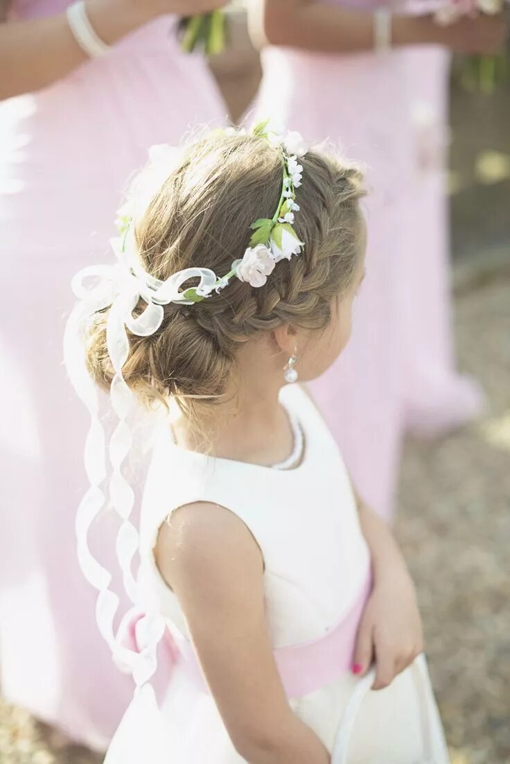 Прическа девочки на свадьбу длинные волосы Elegant Multicultural Wedding at Norfolk Chrysler Museum Flower girl with flower